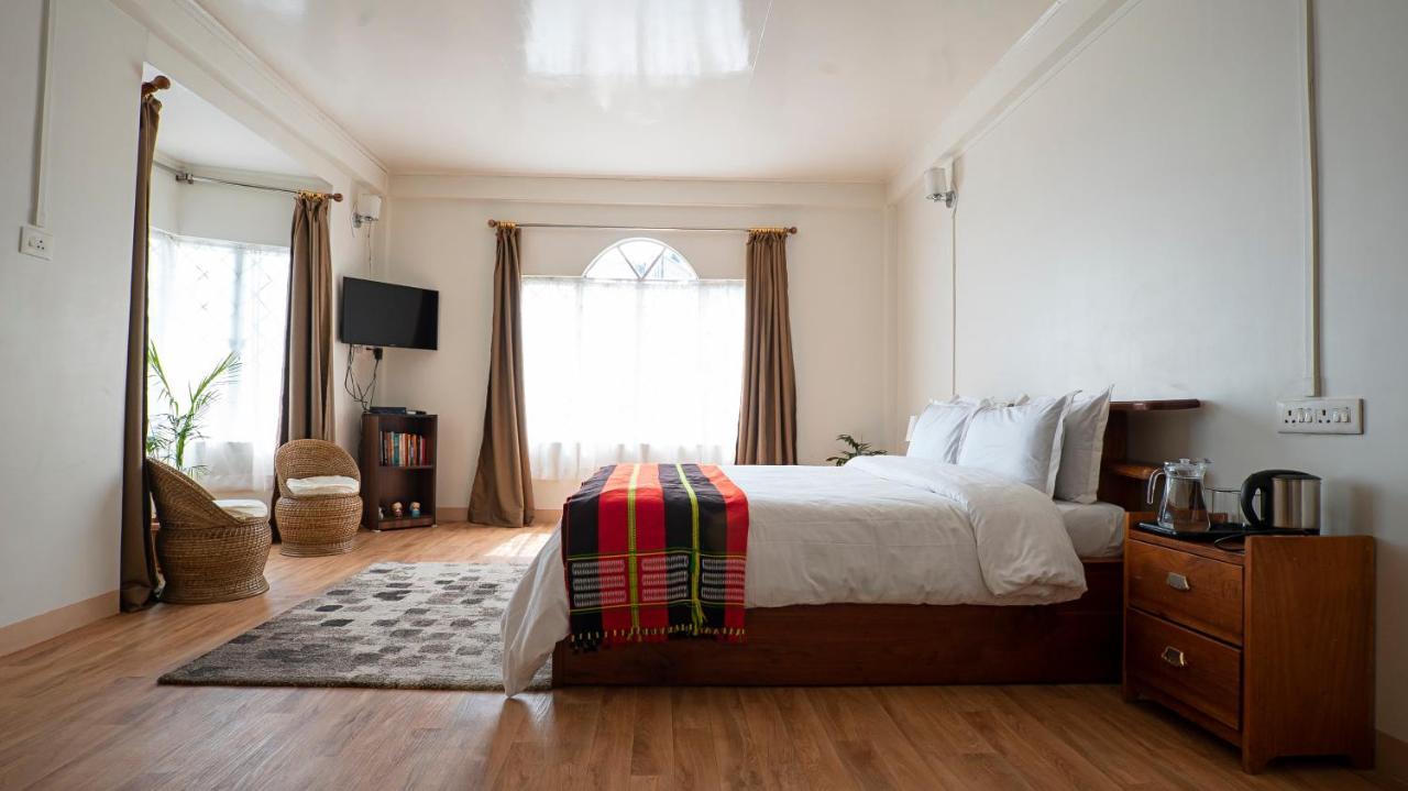 Bed and Breakfast Stopover@Шиллонг Экстерьер фото